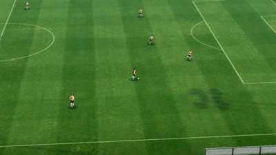 《实况足球2013》强移操作详细教学