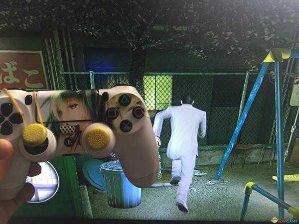 《如龙：极》轻轻松松挂机刷钱方法分享