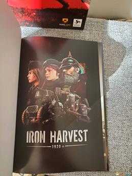 《钢铁收割》实体典藏版内容一览