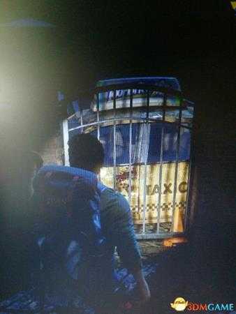 腐烂国度2汽车堵门大法使用技巧